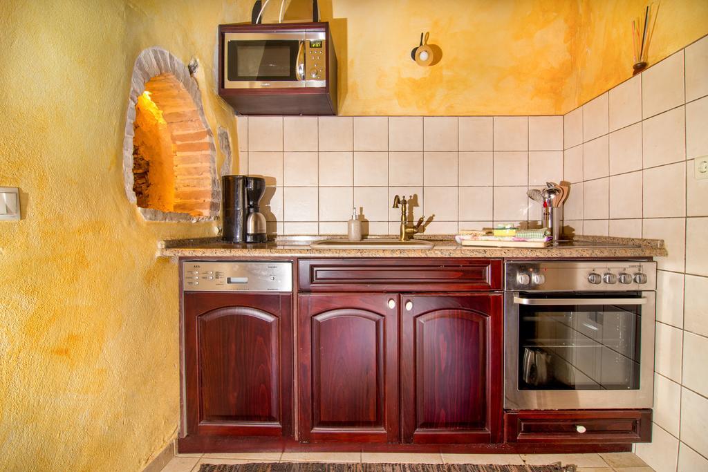 Samonas Traditional Villas Стая снимка