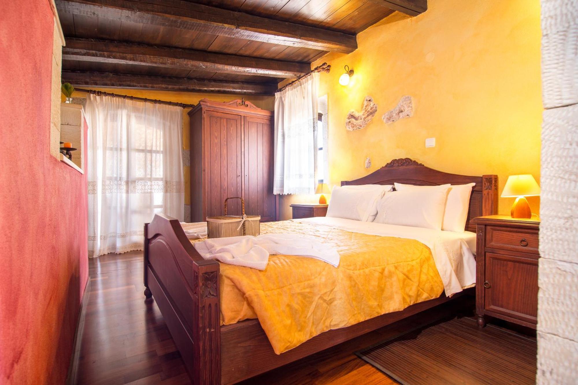 Samonas Traditional Villas Стая снимка