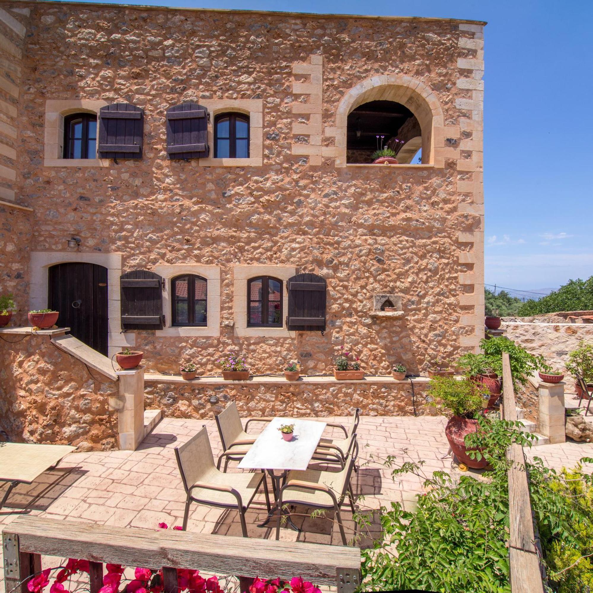Samonas Traditional Villas Стая снимка